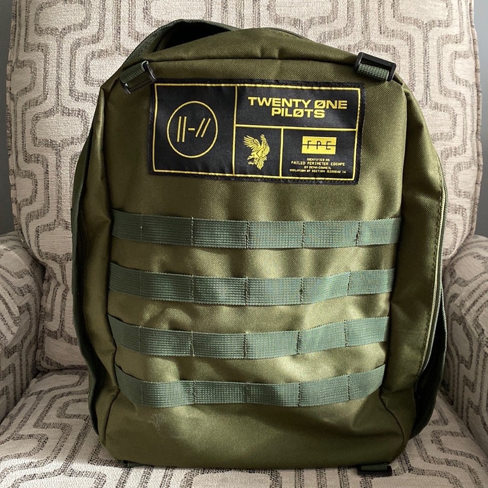 NWOT 21 Pilots Concert backpack
